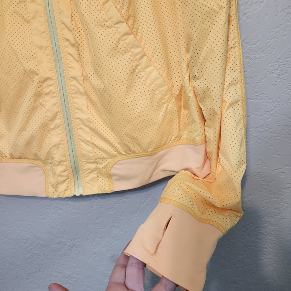 LULULEMON Two to Make it True Reversible Jacket Yellow Size 10 - Picture 12 of 14